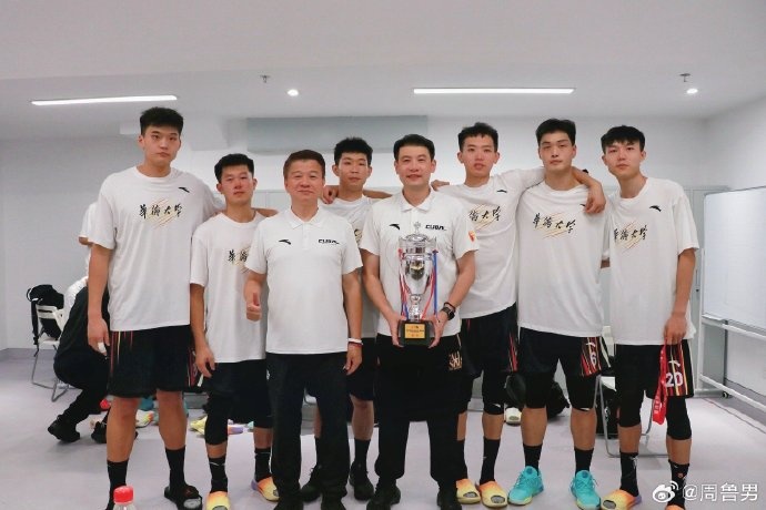 华侨大学主帅周鲁男总结赛季：他日卧龙终得雨今朝放鹤且冲天