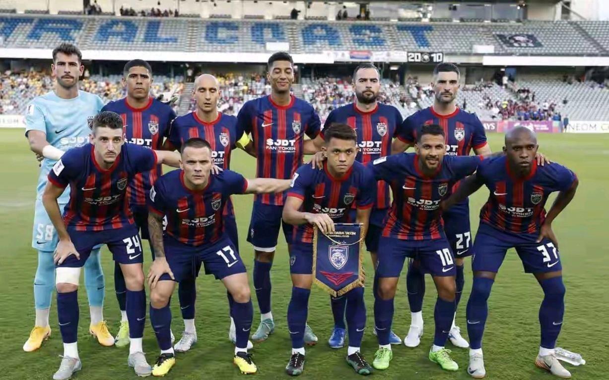 狮城风暴的考验：申花客场迎战双面柔