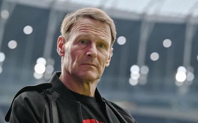 谢林汉姆：热刺的中卫组合是英超顶级