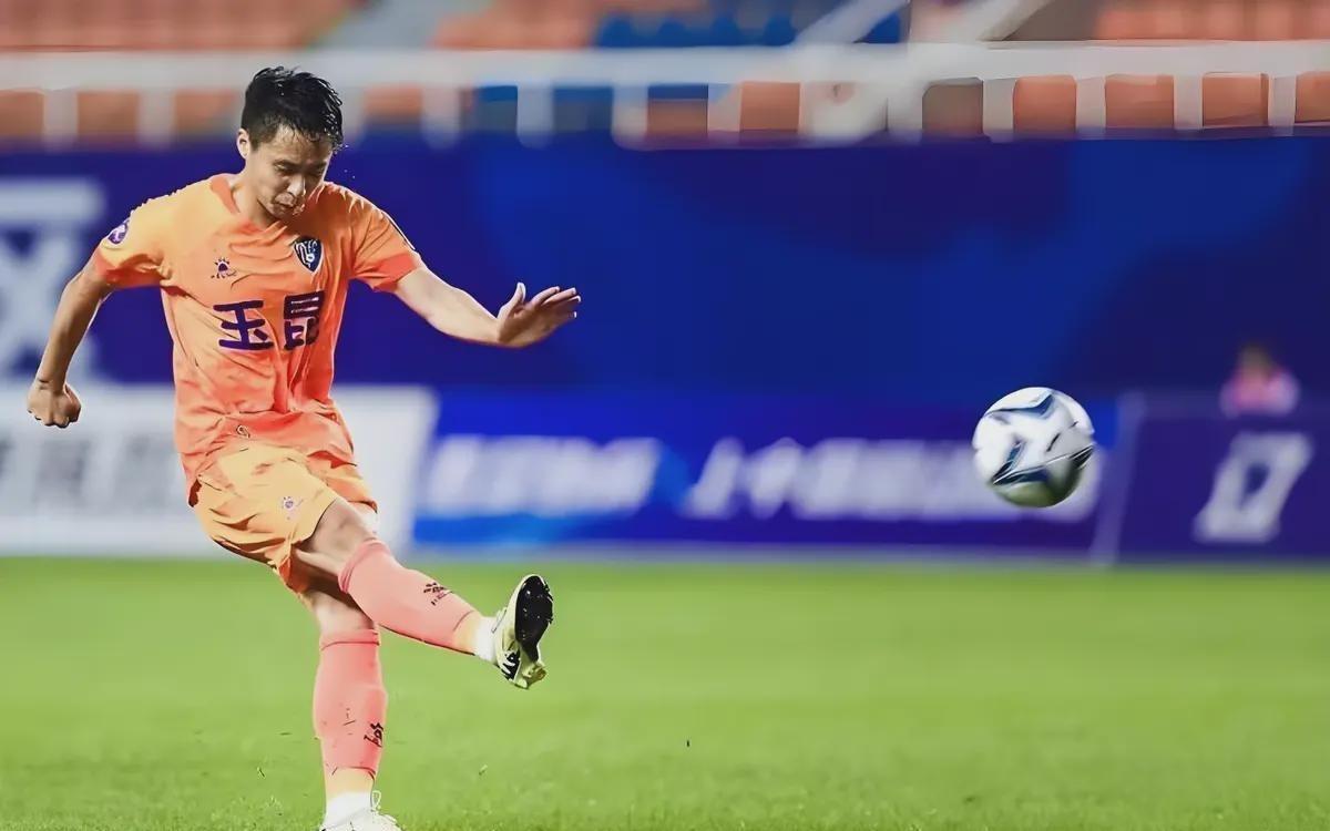 中超玉昆10西海岸锁定前八！奥斯卡助