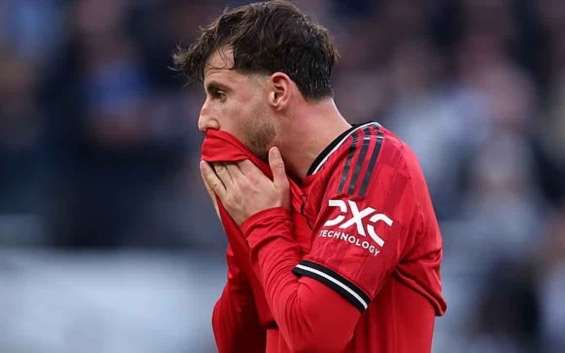 邮报：芒特多次遭恐同辱骂，一19岁热刺