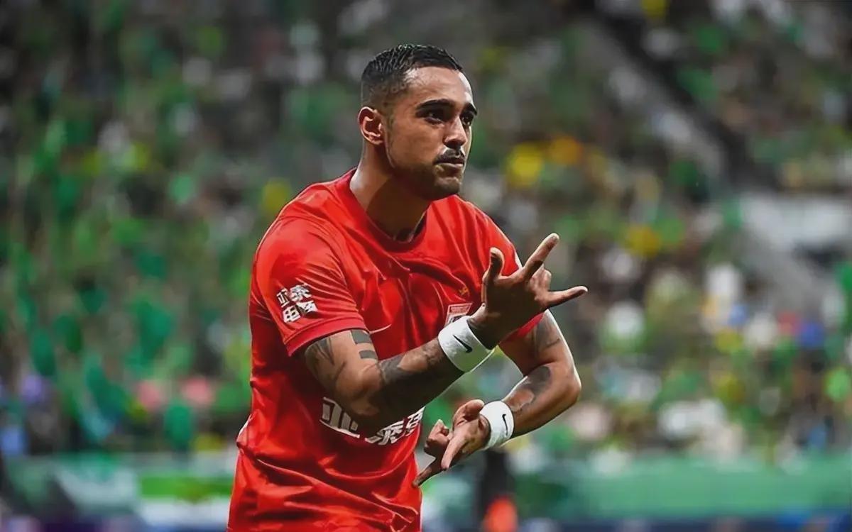 上海海港亚冠垫底背后：中超球队为何