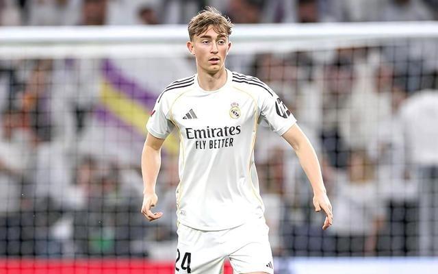 皇马太双标！惊现国内特供版道歉！这一回，中国球迷真的不买账！