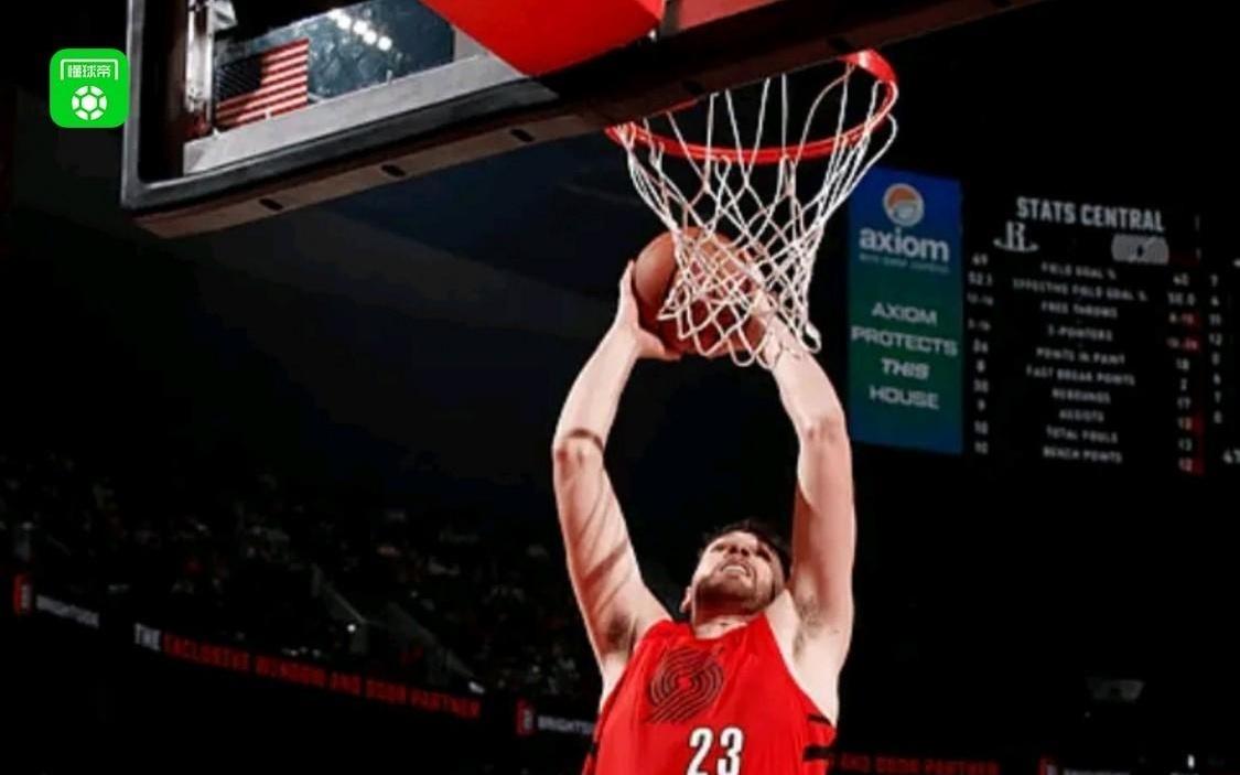 开拓者9277力克太阳，克林根23+12+4帽，格兰特23分