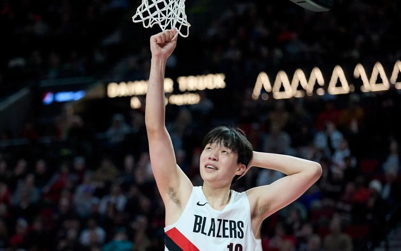 11正负值全场最低，杨瀚森半场6分33秒1中0得0分3板1失误