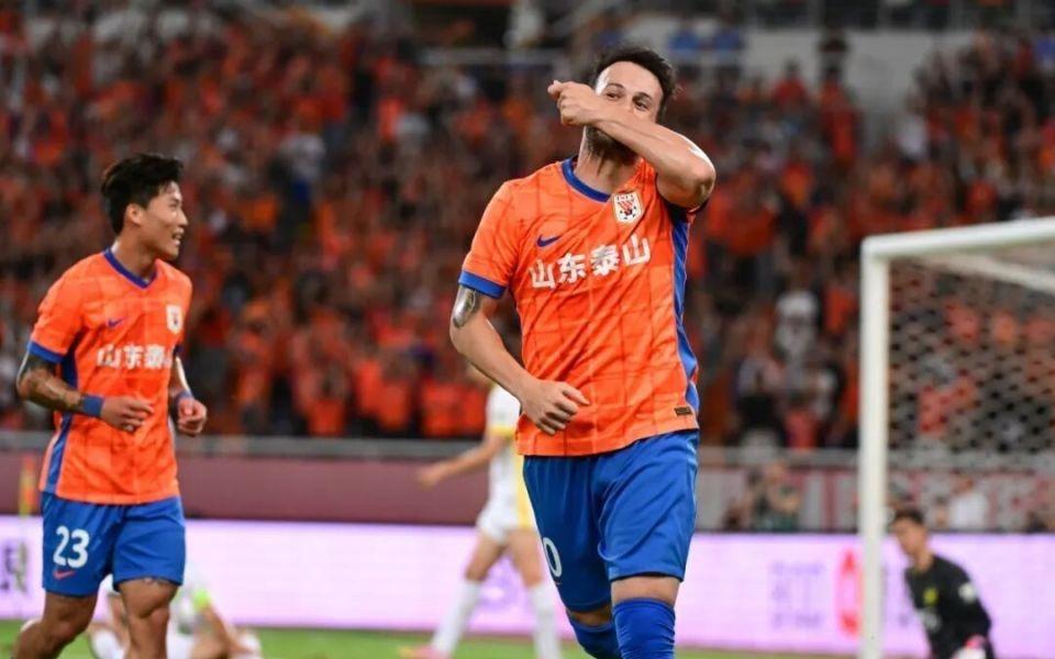 2025赛季中超最佳球员！卡扎伊什维利