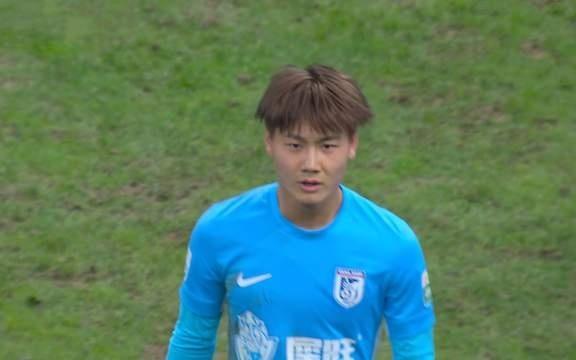 杨铭锐伤病无碍大连英博U21冲乙1场