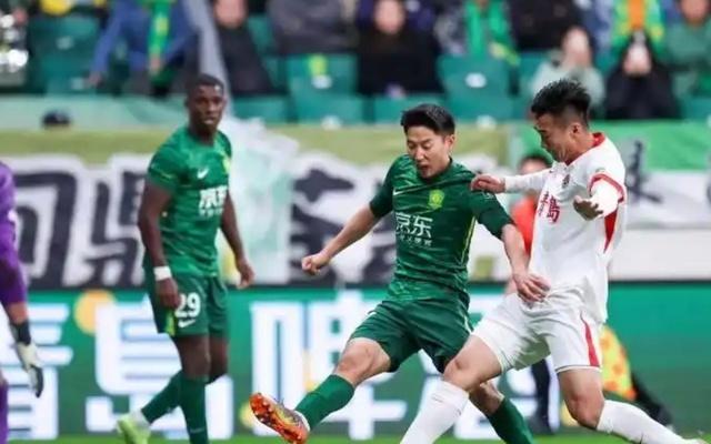 演砸了，媒体人曝北京国安原计划送亚泰三分，前中超冠军凶多吉少