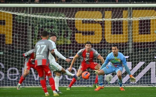 米体：对阵卡利亚里将成为弗格森的最