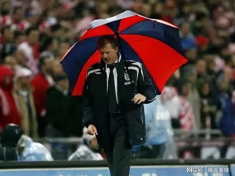 辞职！曼联老助手自愿放弃世界杯，曾让