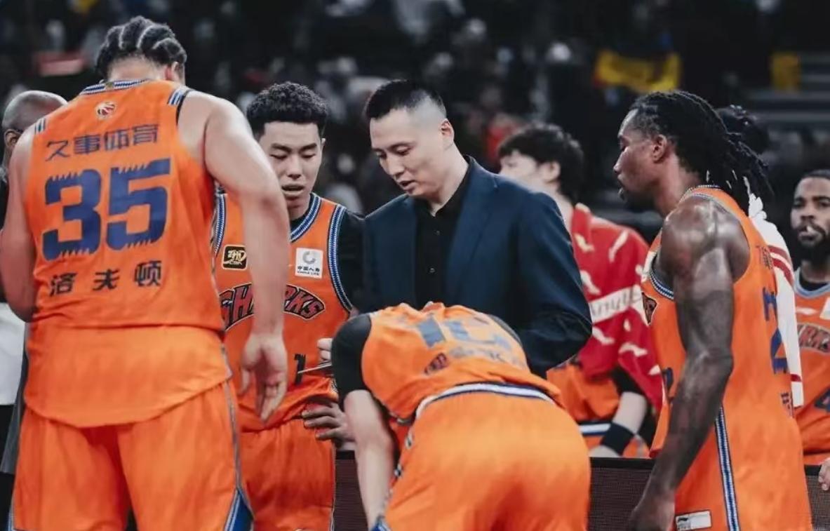 上海男篮接触新外援，2米03NBA锋卫摇