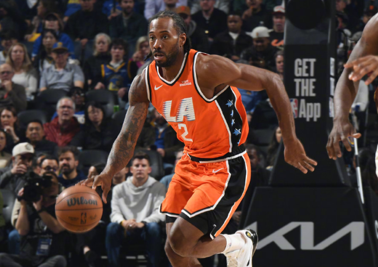 快船17分逆转勇士：小卡23+8迎16000分里程碑加兰首秀12分