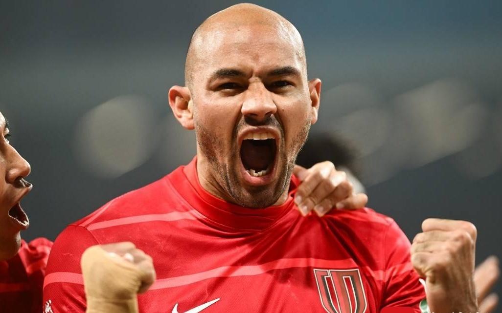 成都蓉城的2025：一度登顶，遗憾收官封面头条