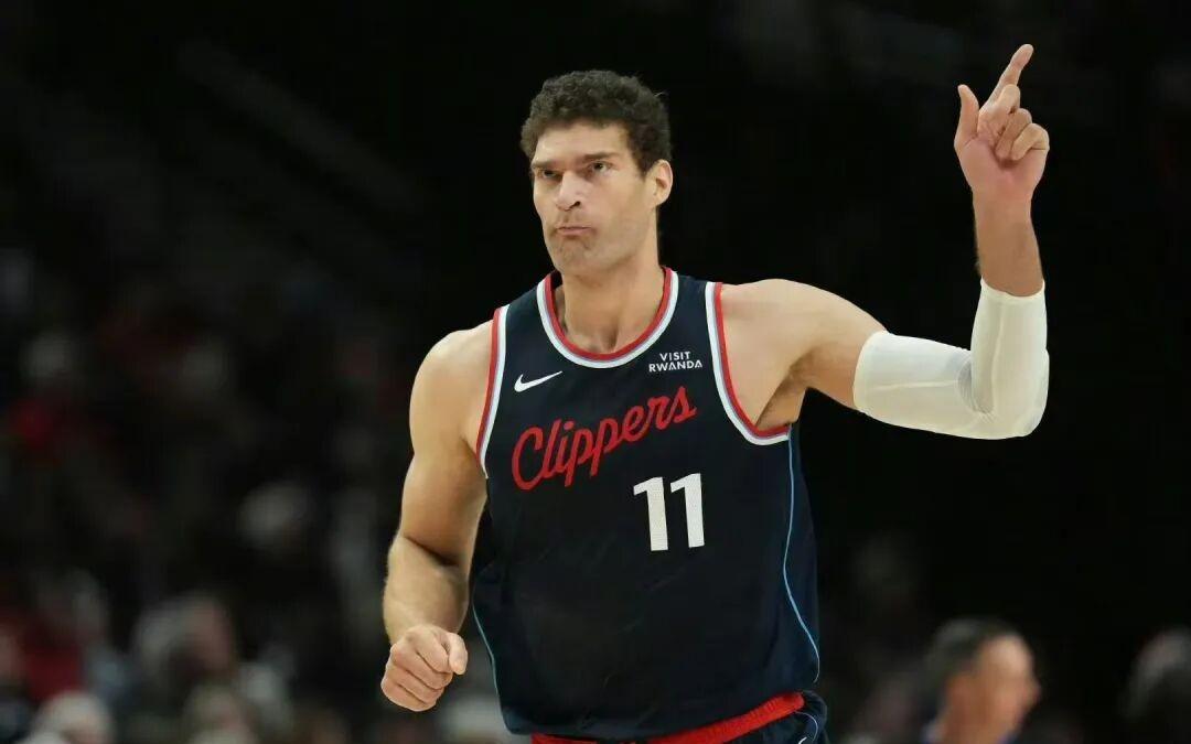 杨瀚森三分数追平姚明！但是别忘了，时代不一样了！