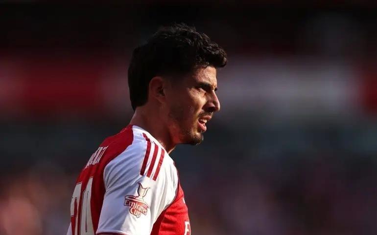 纳格尔斯曼：哈弗茨膝伤康复受挫，预计