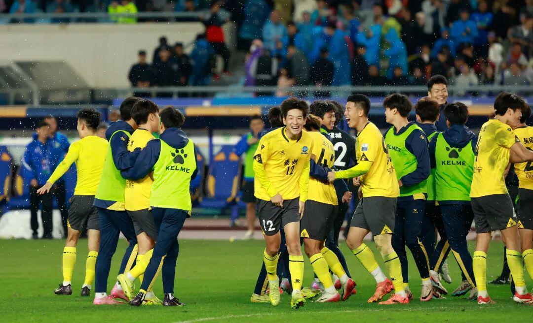 从罢训到登顶，高敬刚才是泰州夺冠头