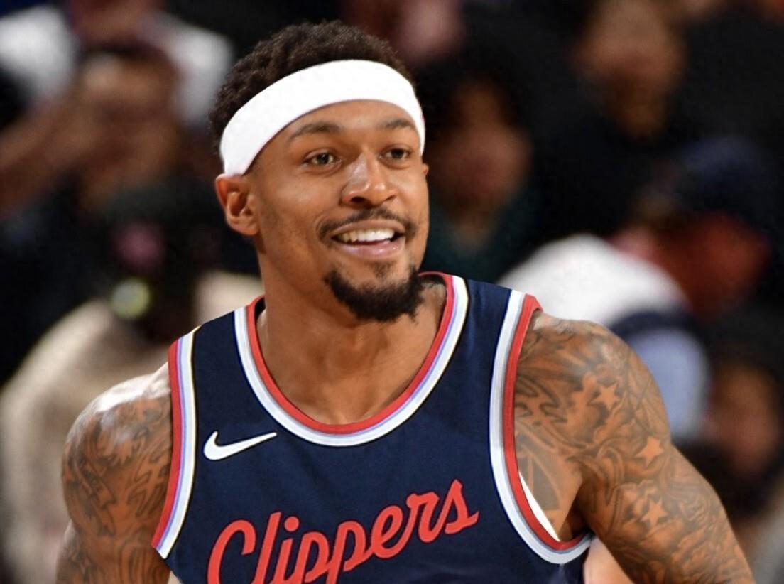 快船消息：比尔强势复出，布朗离队在即