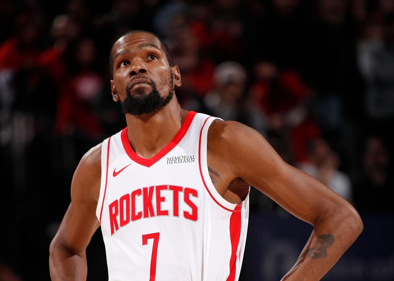 双杀火箭！开拓者化身巨人杀手搅局西部：杜兰特破防怒摔水瓶