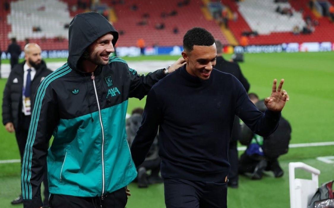 关系不错，阿诺德重返安菲尔德，和索博