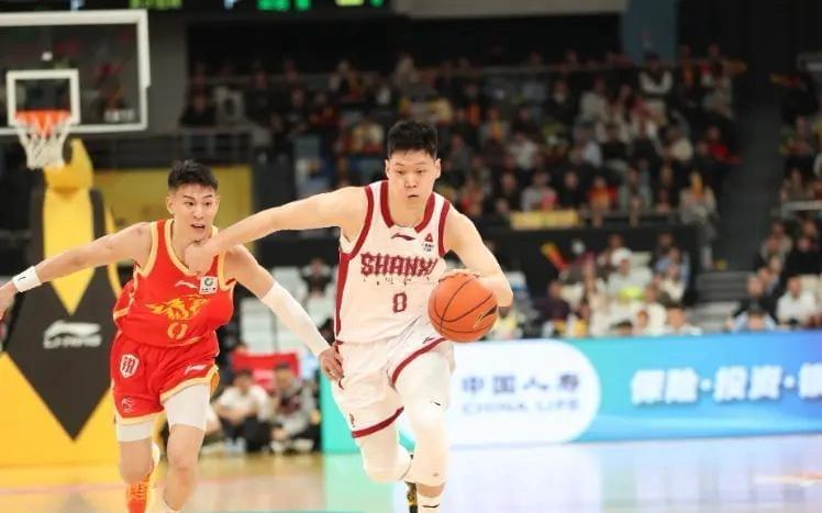 见证历史,中国篮球出现最奇葩比赛,CBA彻底成了大笑话