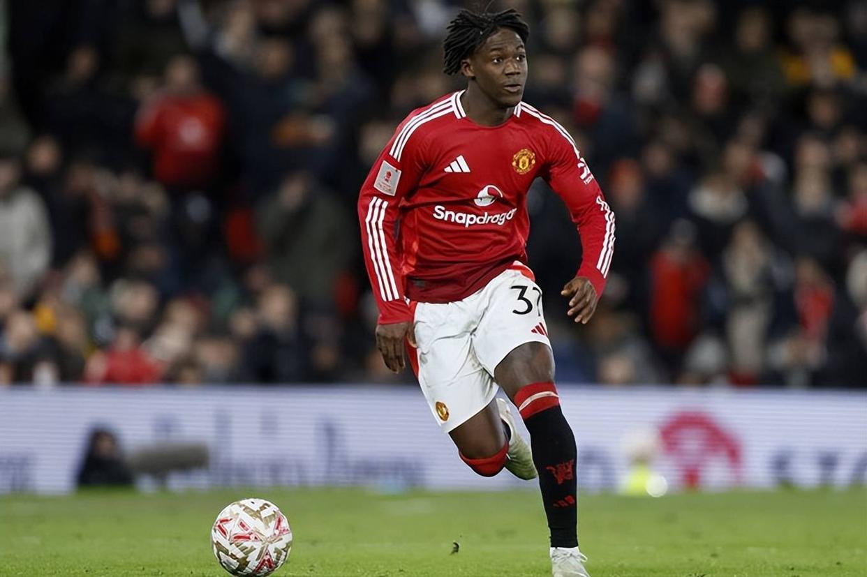 12月最新足坛转会传闻汇总:曼联拒放梅努离队,皇马巴黎抢人失败