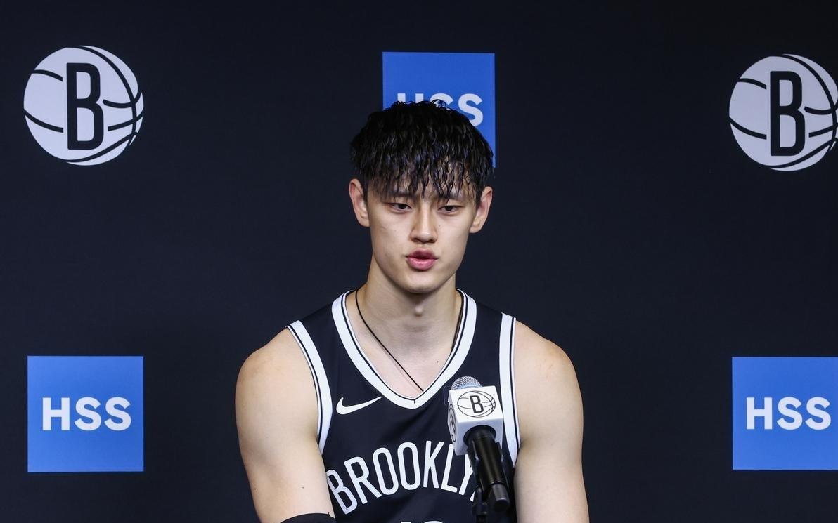 曾凡博NBA首秀0分遭群嘲，中国球迷质