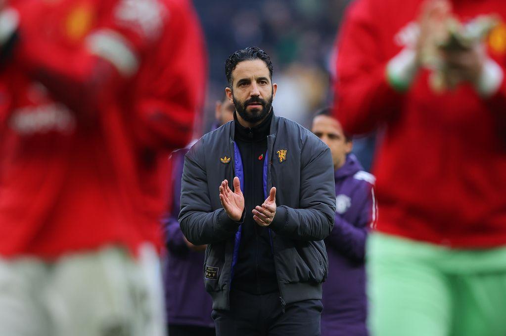 双冠王得主愿投曼联！英超顶级右后卫