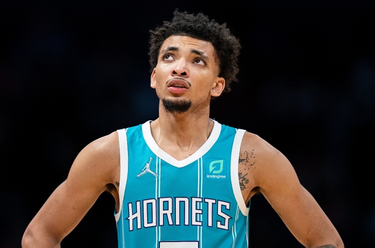 小杨夏联队友啥水平5人有过NBA经历