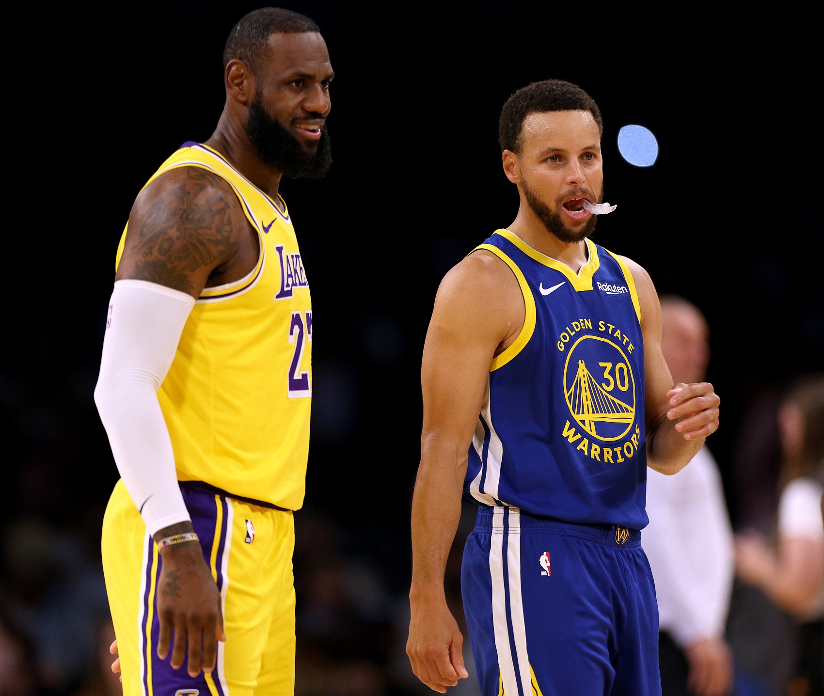 讨论ESPN专家：欧文报销前看好独行侠掘金是雷霆西部最大的挑战