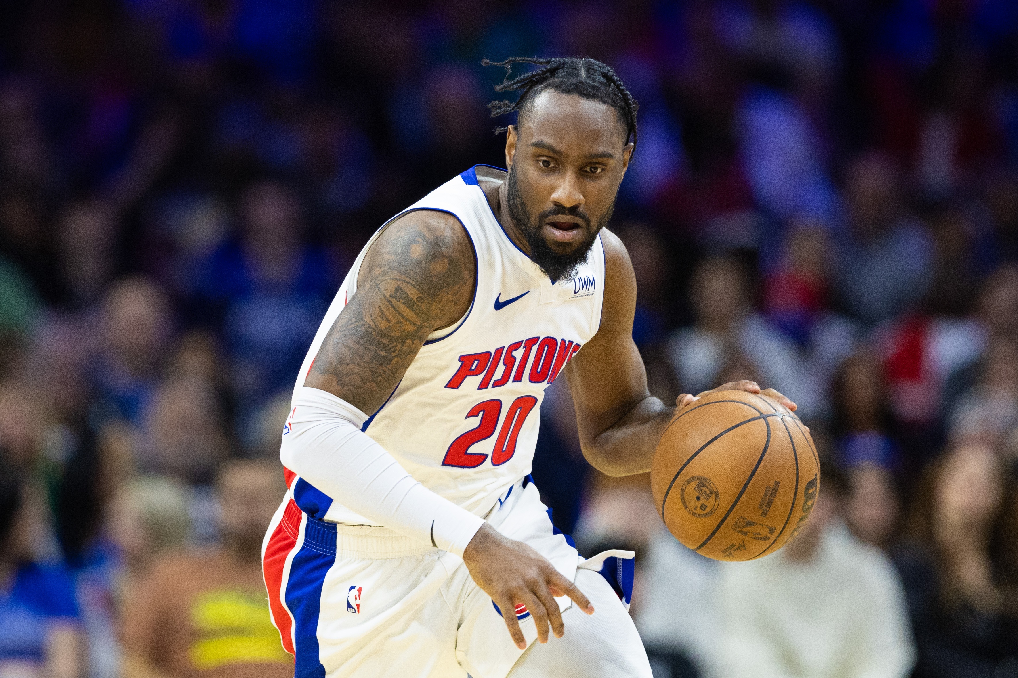 直播吧：山西已经与前NBA球员诺威尔