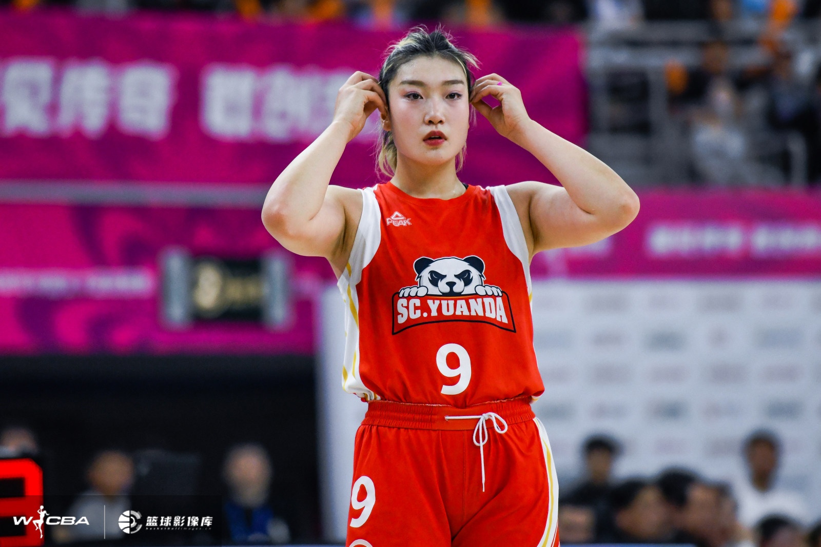 朱彦硕：四川女篮好手扎堆责任感&动力没有了过于安逸而怠惰