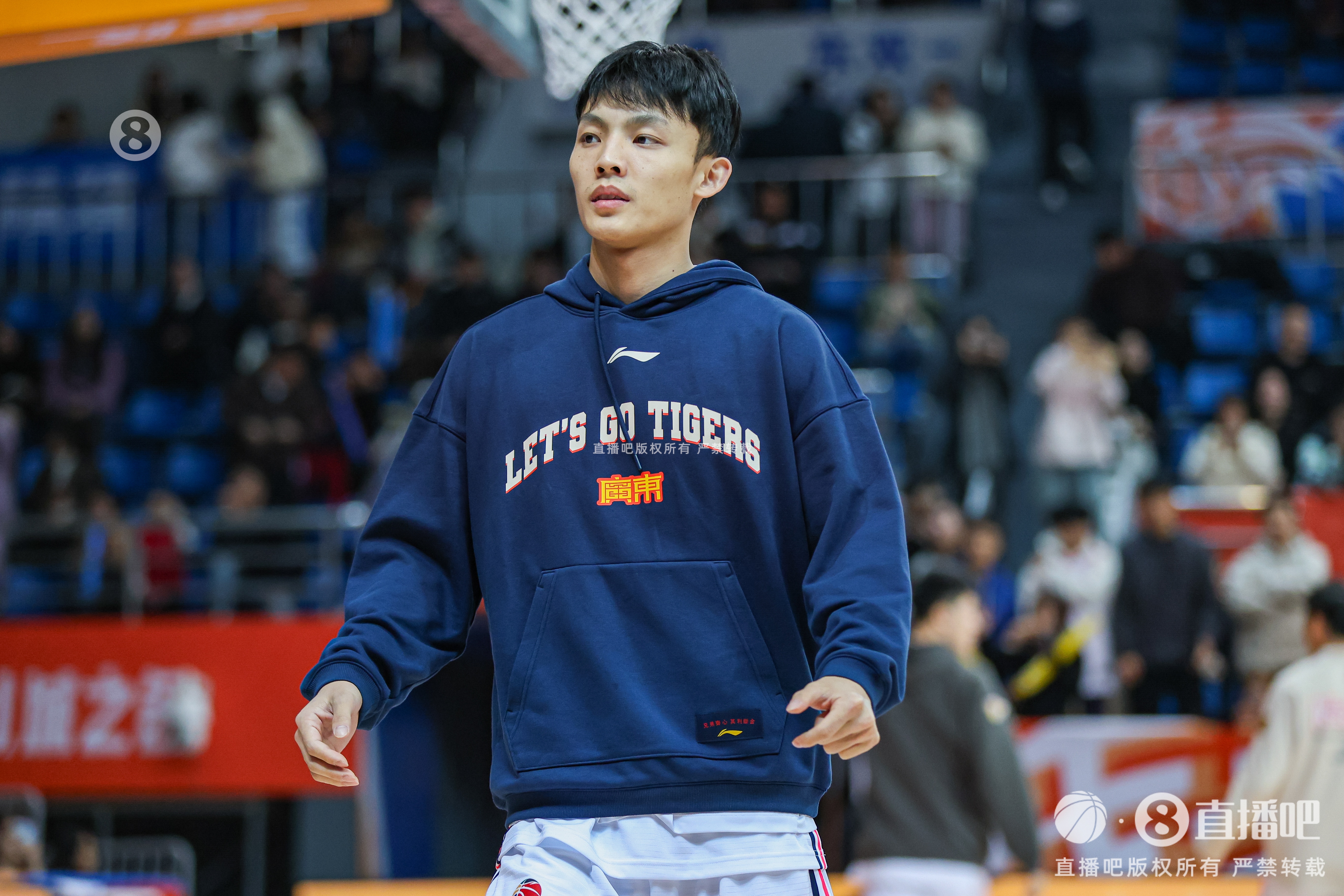 媒体人：徐杰赛后新闻发布会什么也不想说别低估广东的调整能力