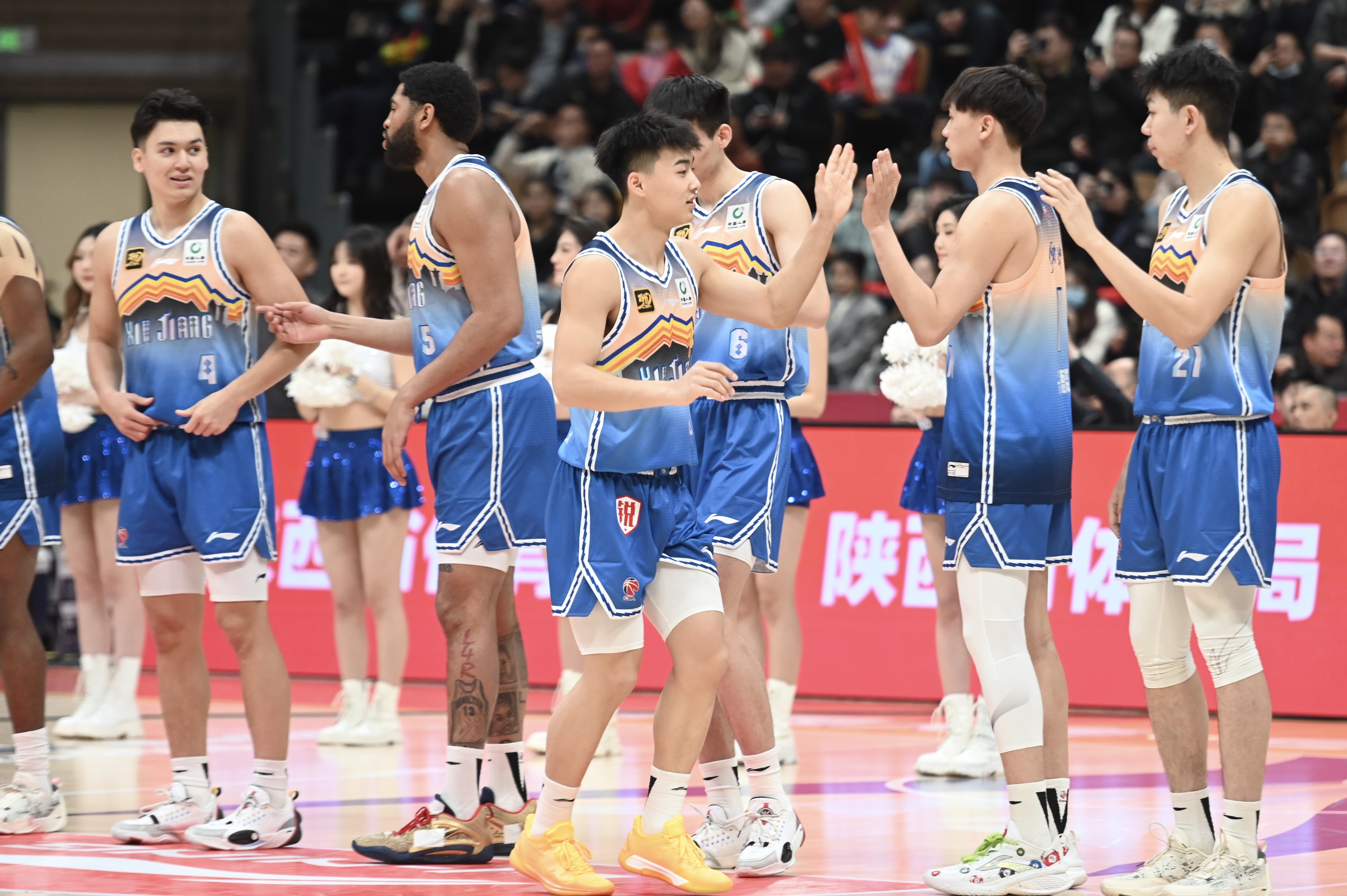 奇兵出马但难救主！葛浩然替补29分钟14中8拿到17分3板3助