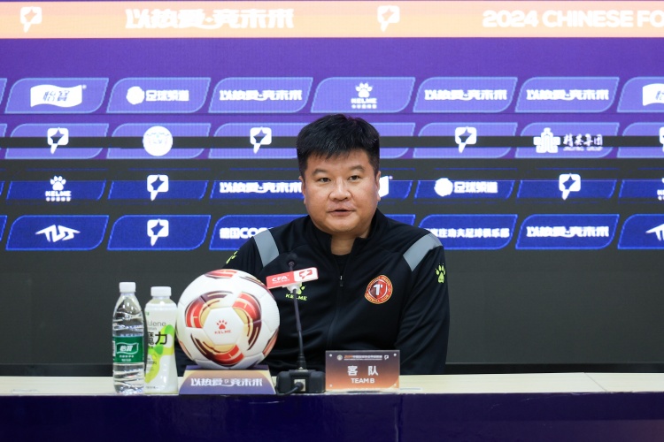 足球报：辽宁铁人进球多丢球也多李金羽李霄鹏将在足协杯相遇