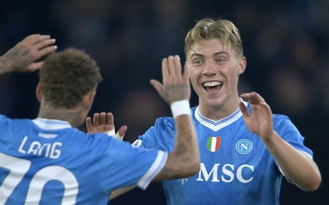 霍伊伦本赛季意甲10场4球，与上赛季联赛进球数持平