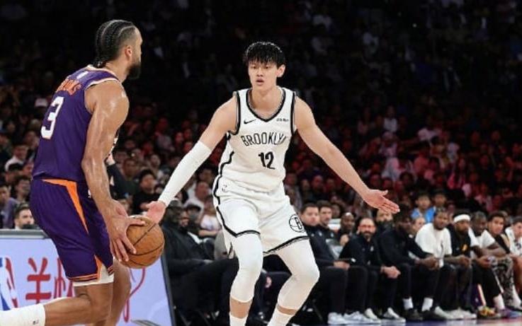 0分0板0助0帽3犯！曾凡博NBA首秀太苦