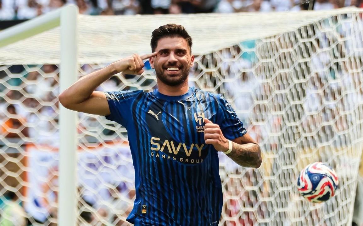 狼队旧将：皇马对鲁本内维斯有兴趣，可