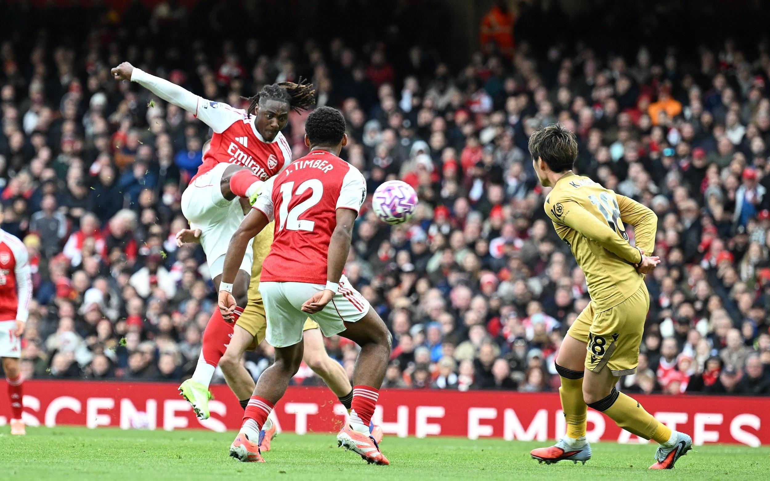 懂球帝X咪咕英超第9轮最佳进球：潇洒酣畅，埃泽凌空剪刀脚破门