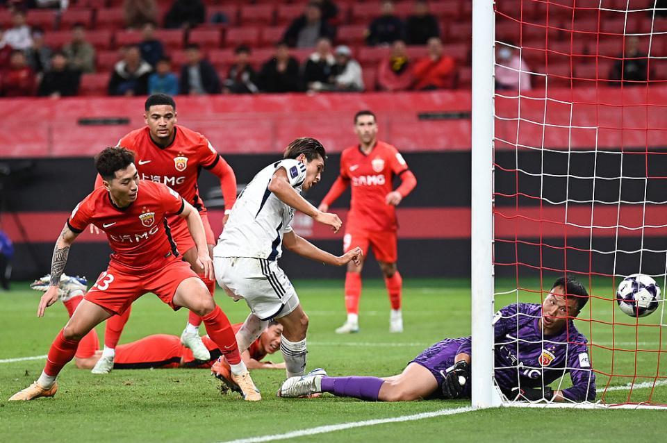 窝里横！海港中超4连胜领跑+亚冠3轮1分垫底近9战日本球队1平8负