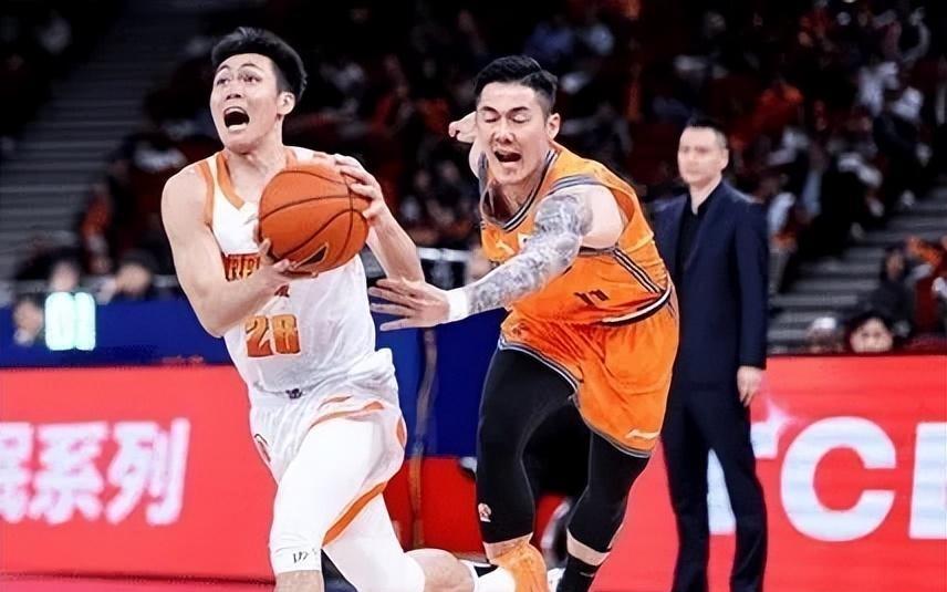 庞峥麟昙花一现刘铮单人就能限制，串