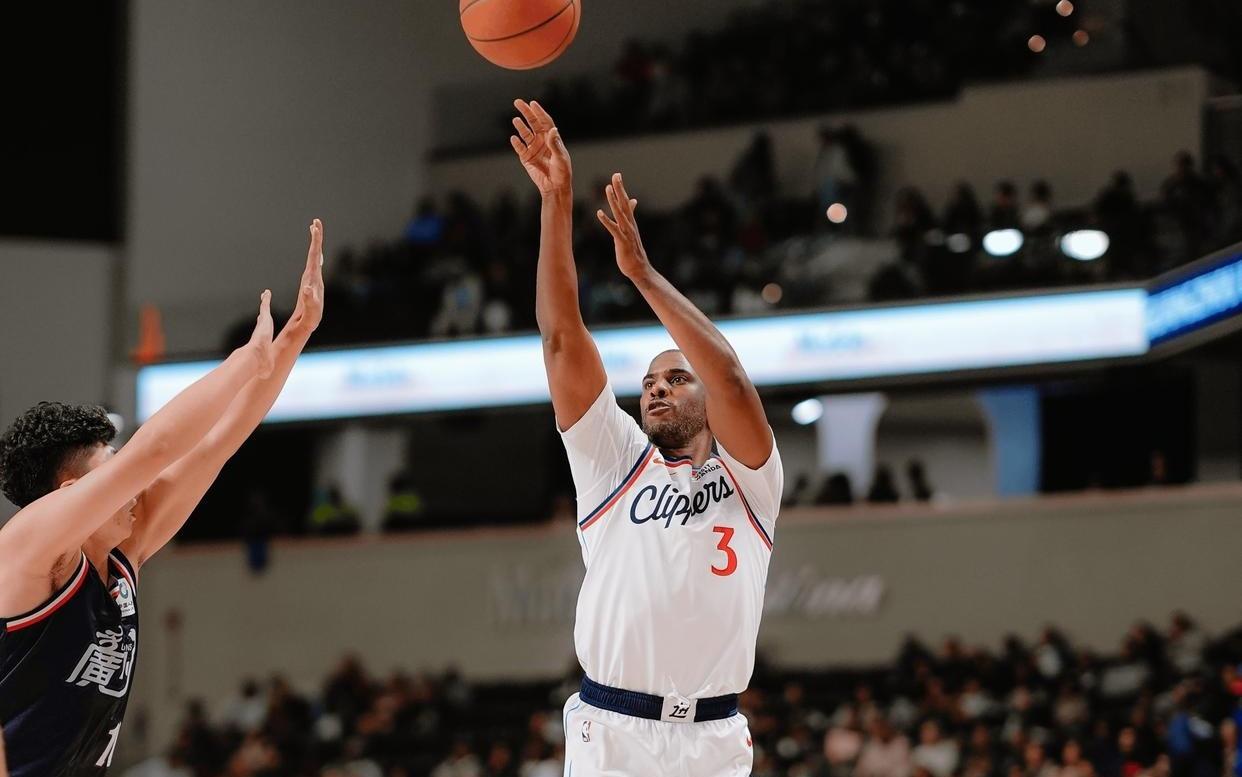 哈登首秀惊艳,快船47分大胜广州!这一战,我不得不承认4个事实