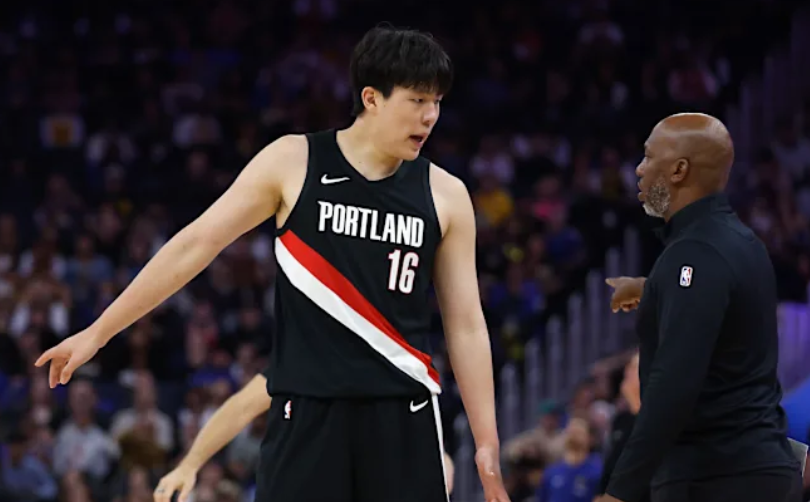 NBA体重榜出炉！华裔中锋138公斤第1，