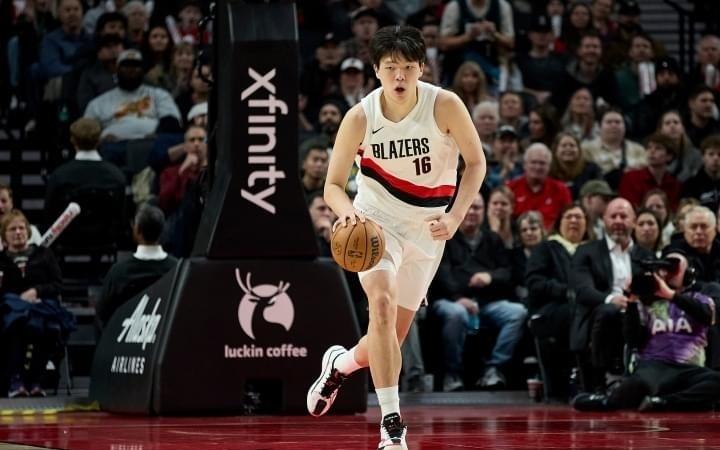 开拓者再胜火箭！杜兰特空砍30+12，杨瀚森2分1板1助攻