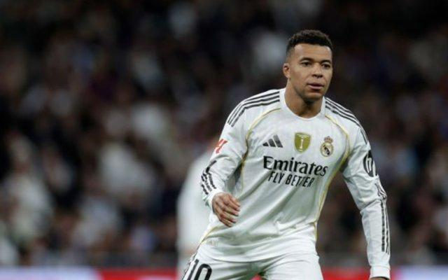 西媒：姆巴佩腿部不适缺席周中欧冠