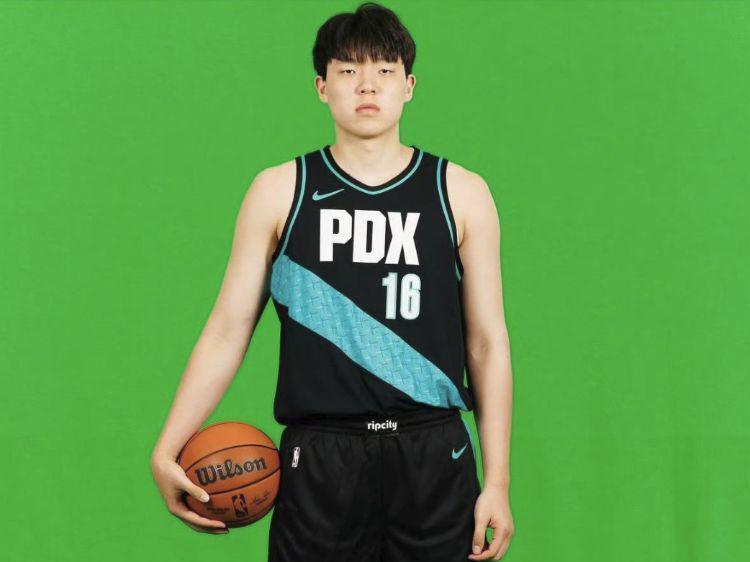 杨瀚森砍13+7+3+2，率队122129惜败！开拓者2号单打独斗，太抢戏