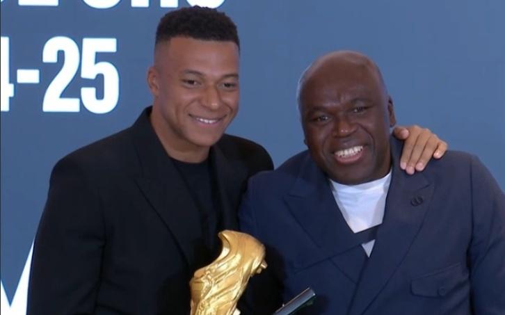 姆巴佩：获得欧洲金靴要感谢球队和队友，希望明年继续获奖