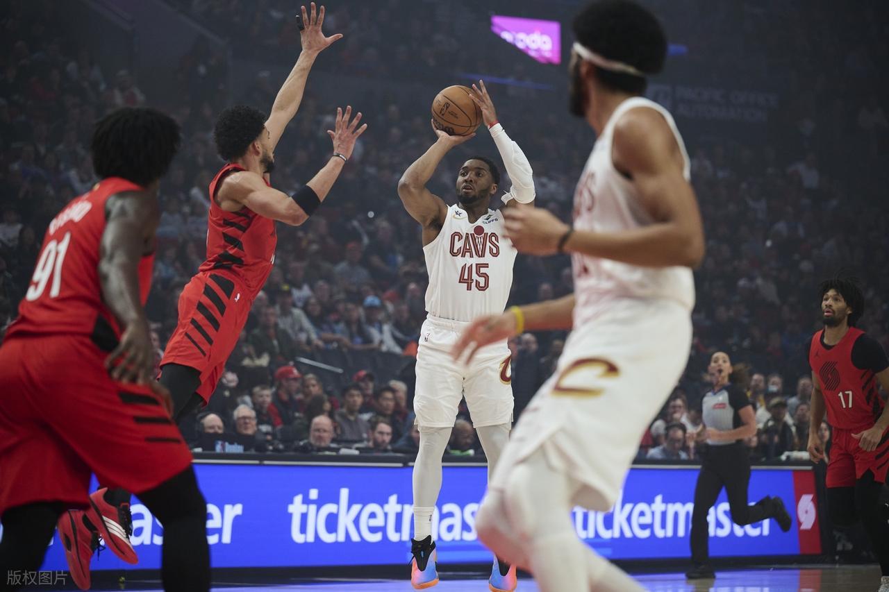 杨瀚森0分！感谢大根，阿伦破2大纪录！必须承认开拓者已原形毕露