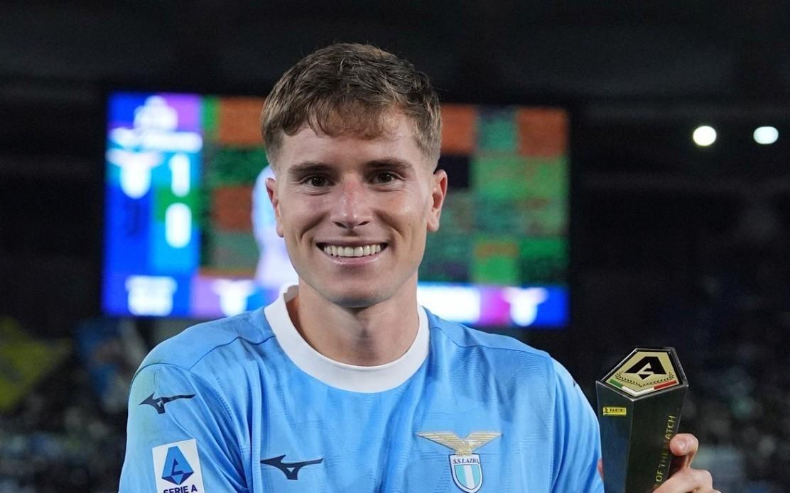 开场8分35秒，巴希奇打进拉齐奥在意