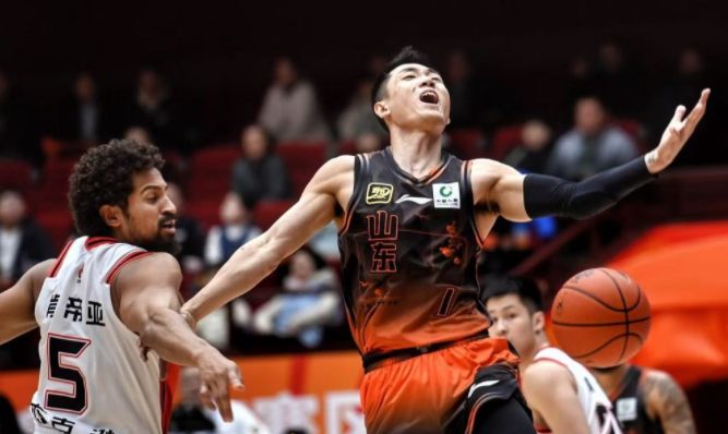 山东男篮引进外援求稳妥，留下克里斯