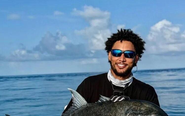 西蒙斯宣布暂停NBA生涯，他选择把天赋带到大海钓鱼！